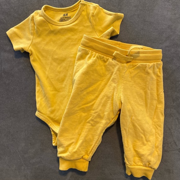 Other - H&M Organic cotton set